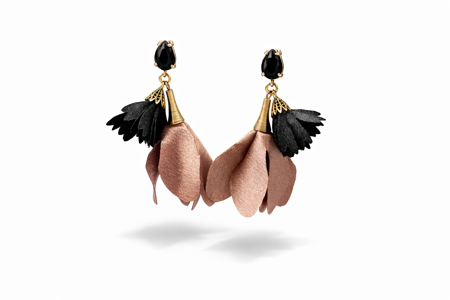 Sample: Blómalokkar tvöfaldir, antik brúnir og svartir með svörtum stein