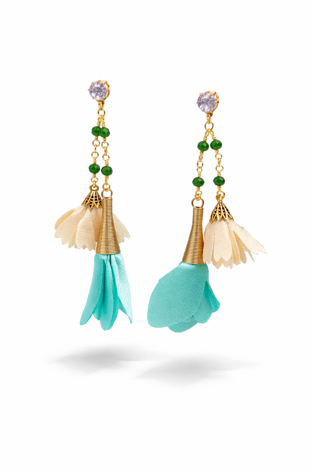 Sample: Blómalokkar túrkis og hvítir, rose quartz