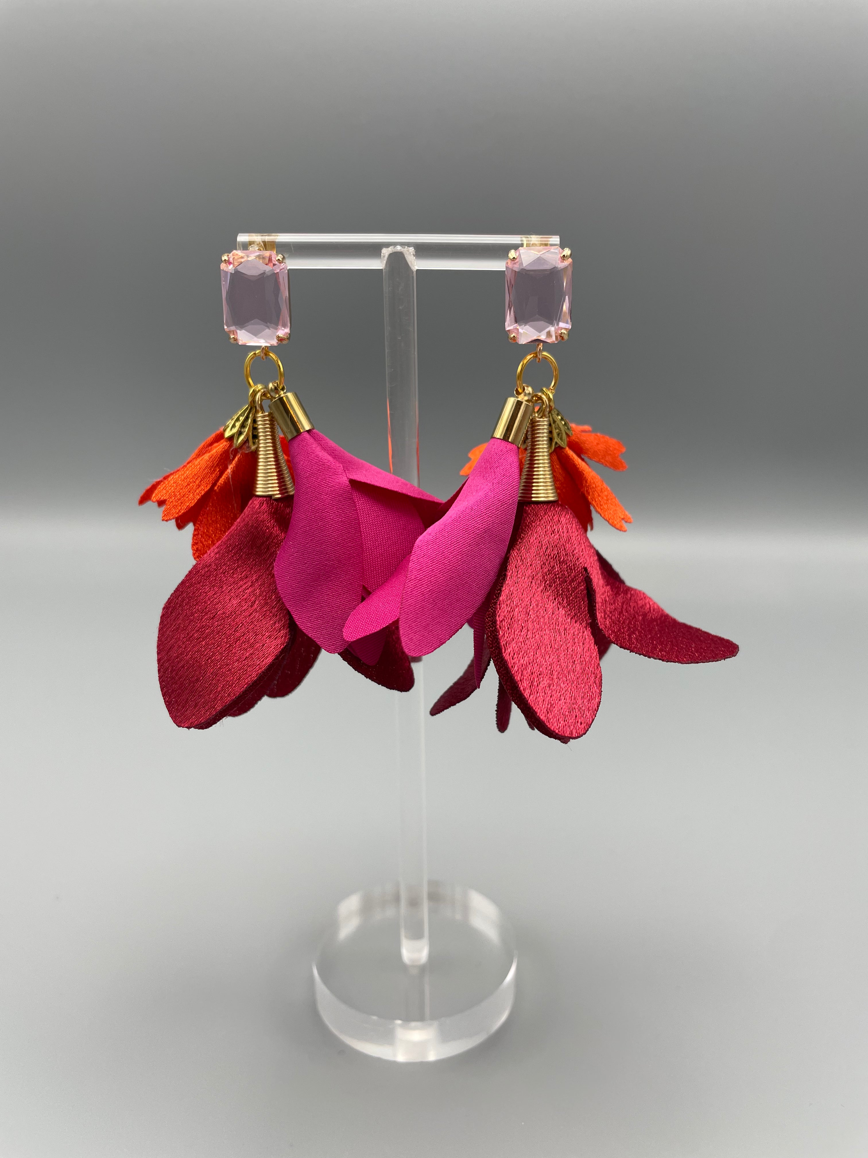 Sample: Blómalokkar Rauðir og magenta